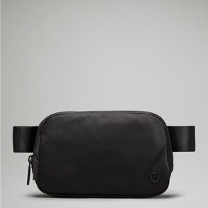 lululemon athletica Everywhere Belt Bag 1L